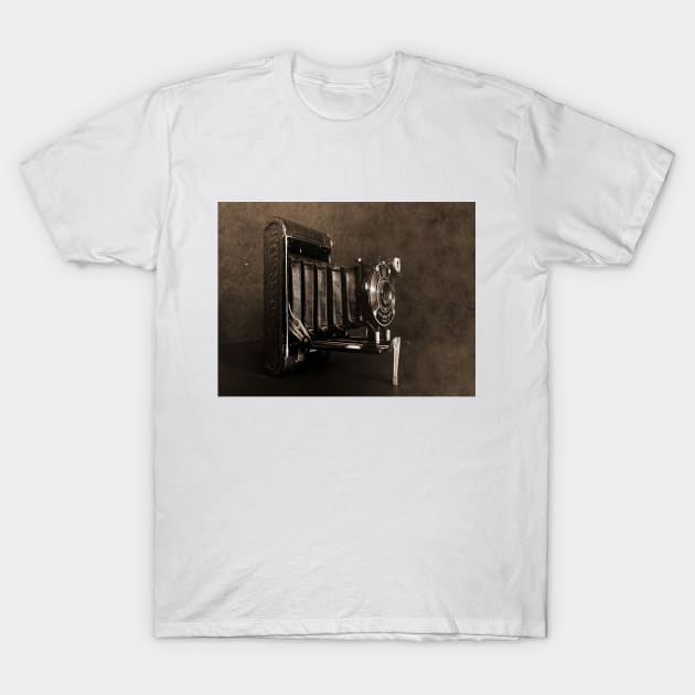 Paparazzi anno 1931 T-Shirt by DeVerviers